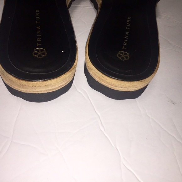 𝅺Trina Turk calabasas Black sandal slides size 7.5 - Picture 3 of 5
